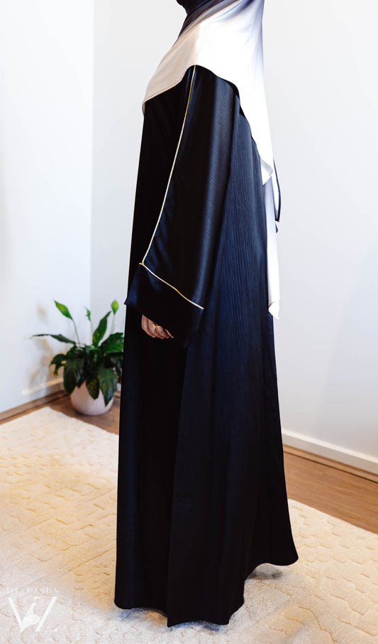 The Classic Abaya