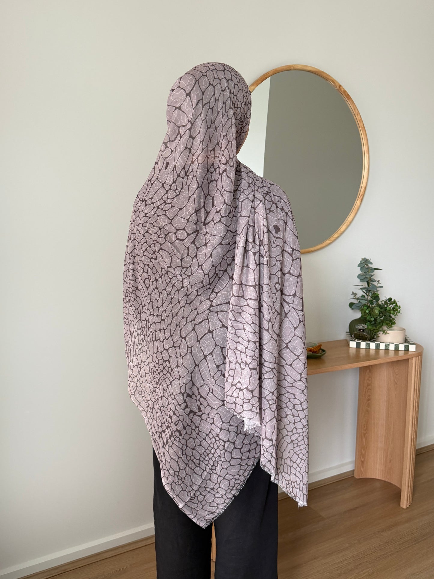 Mocha Earth Crocodile Hijab