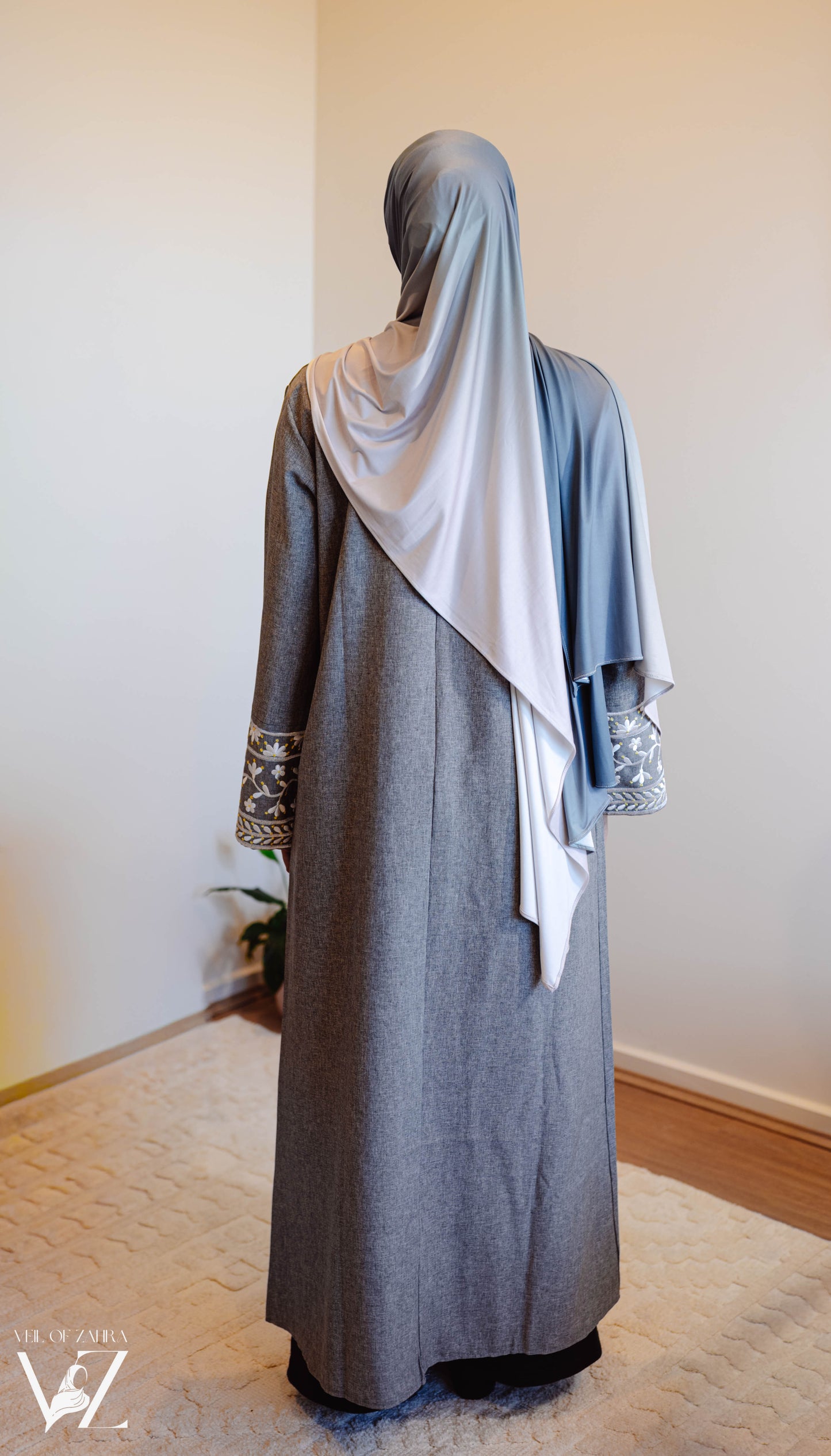 The Detail Abaya