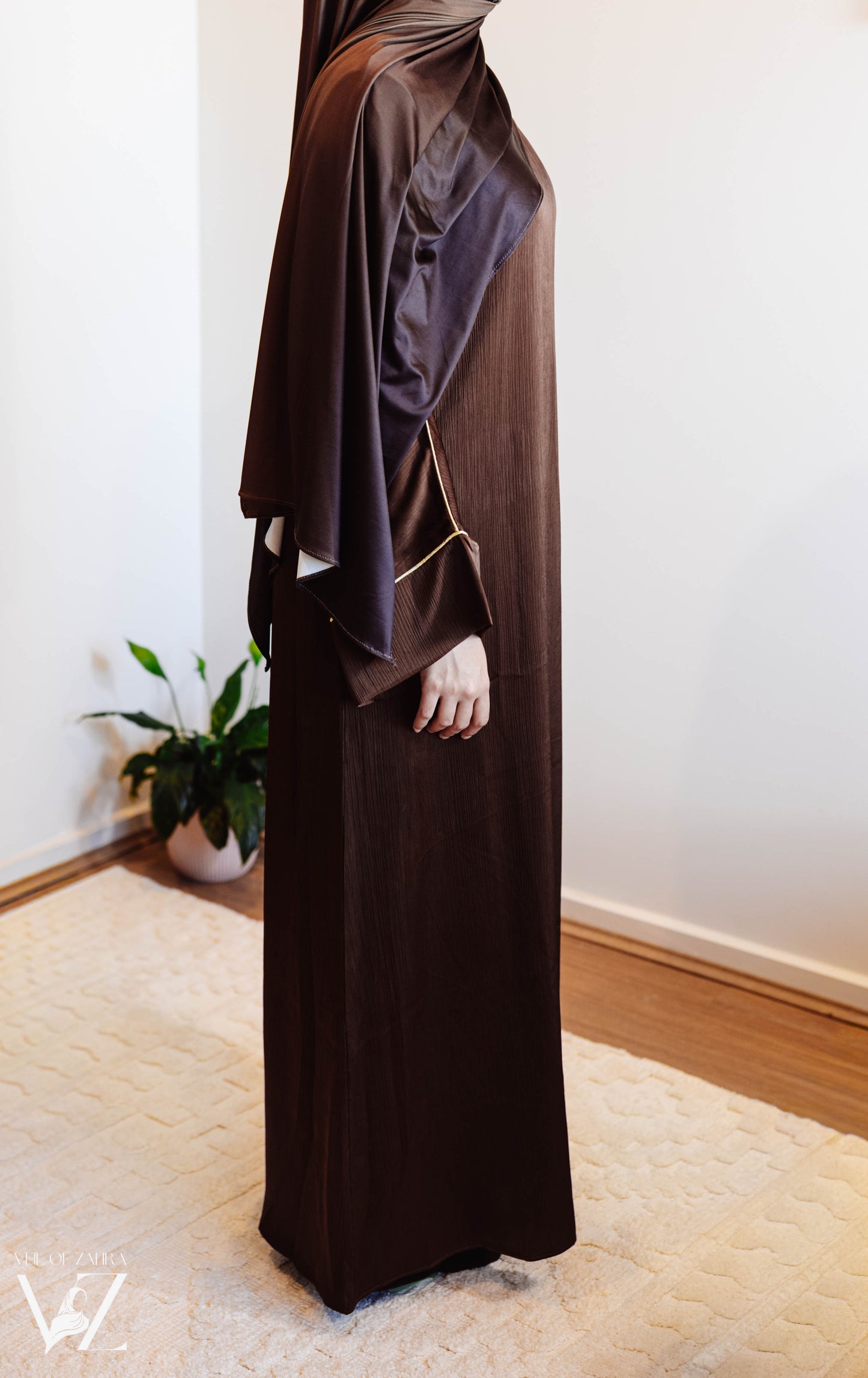 The Classic Abaya