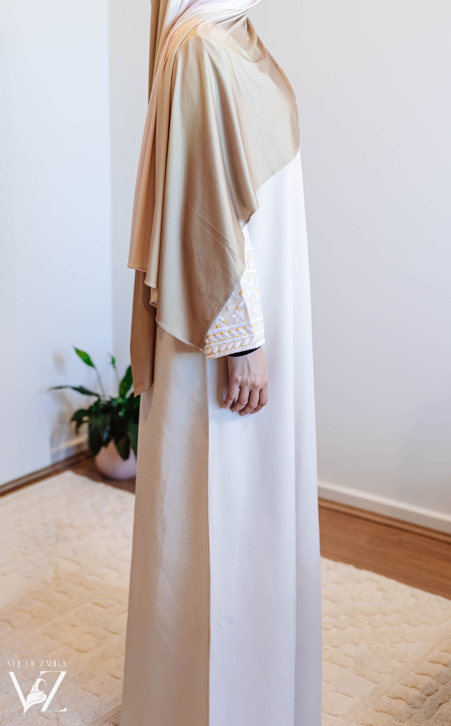 The Detail Abaya