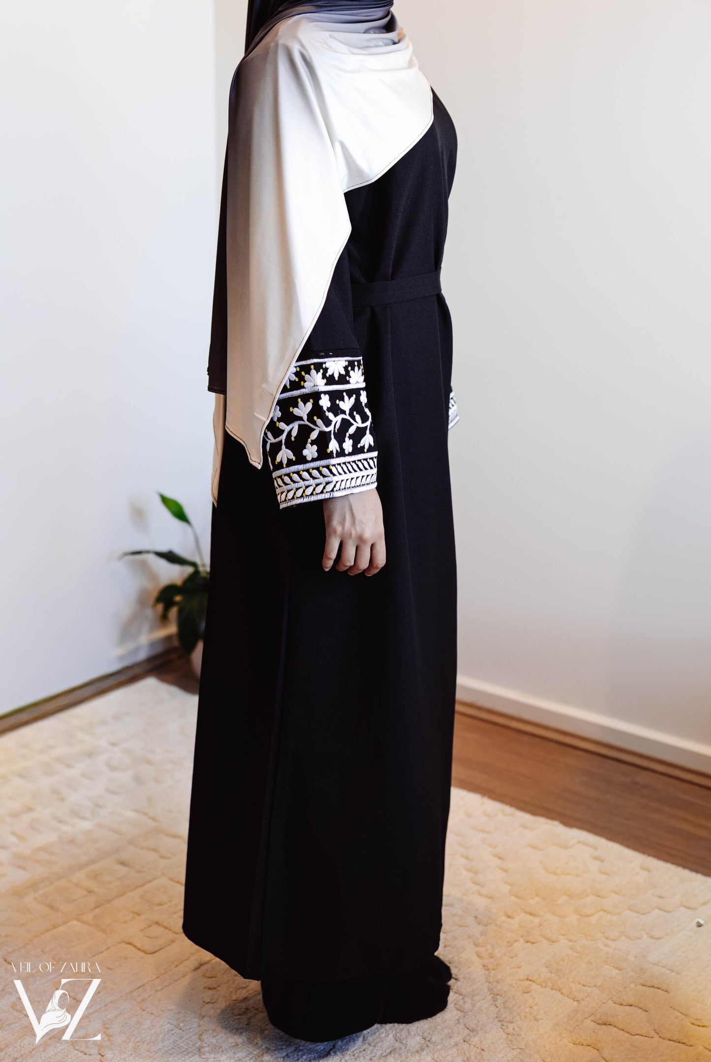 The Detail Abaya