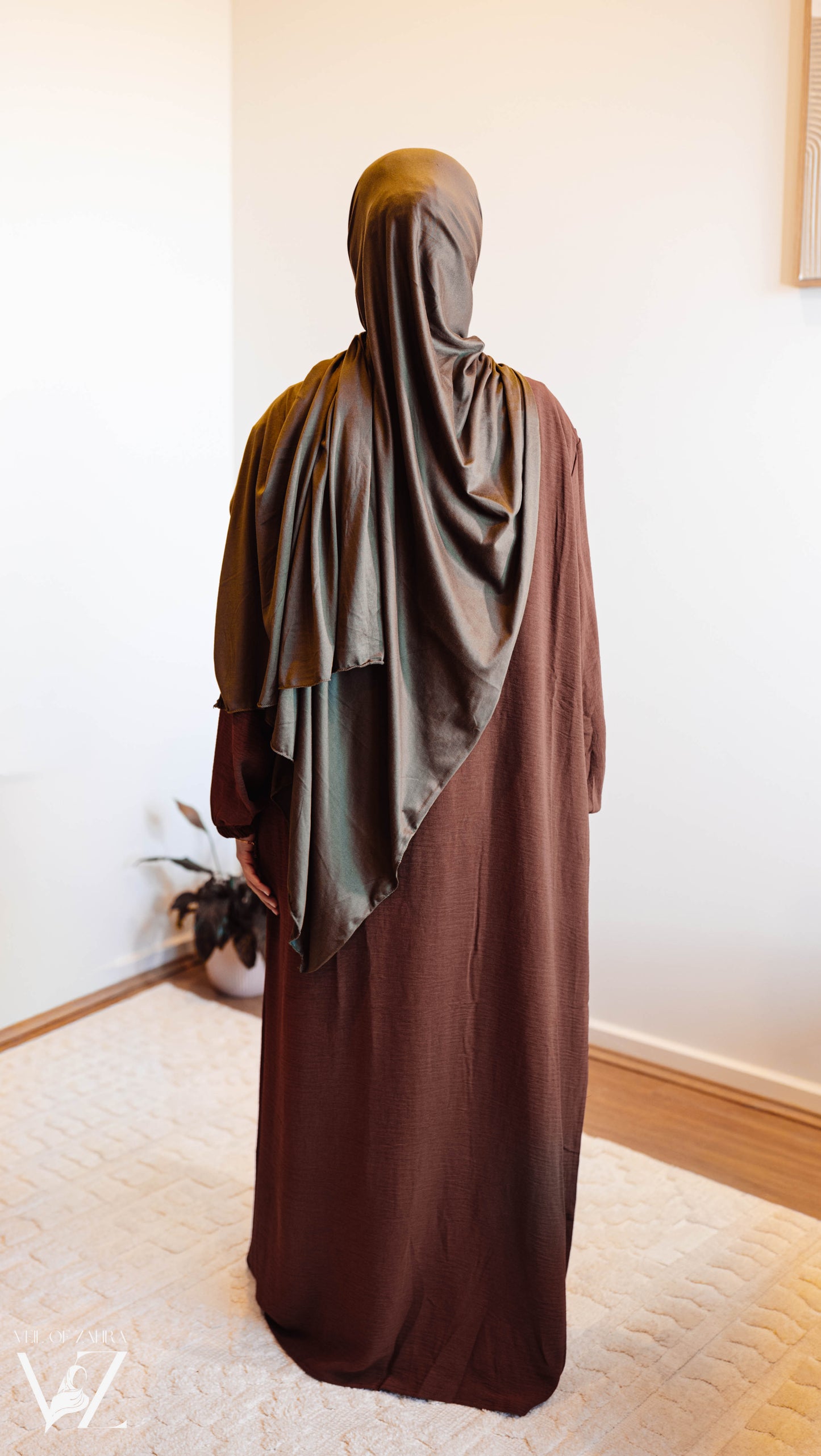 The Basic Abaya