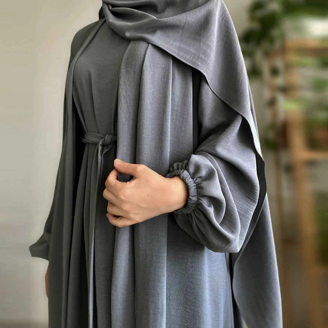 The Basic Abaya