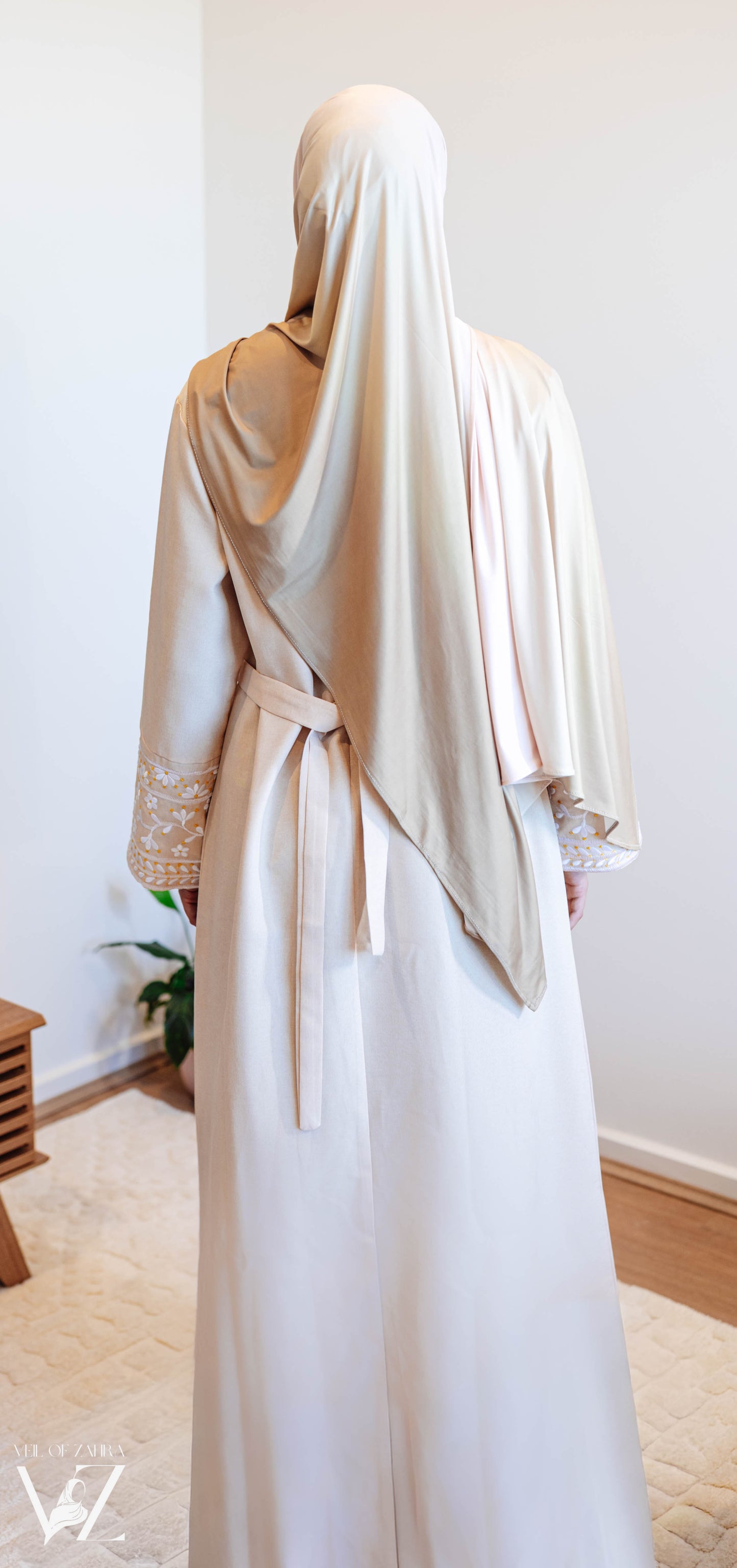 The Detail Abaya