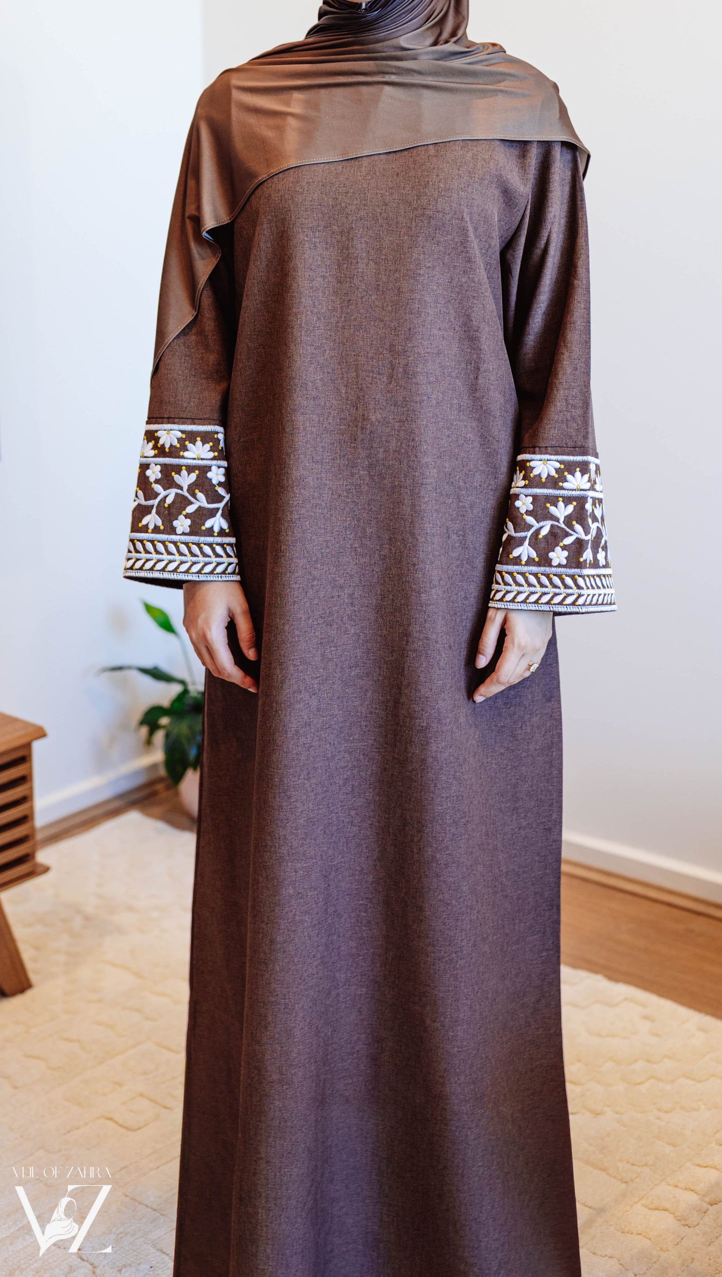 The Detail Abaya