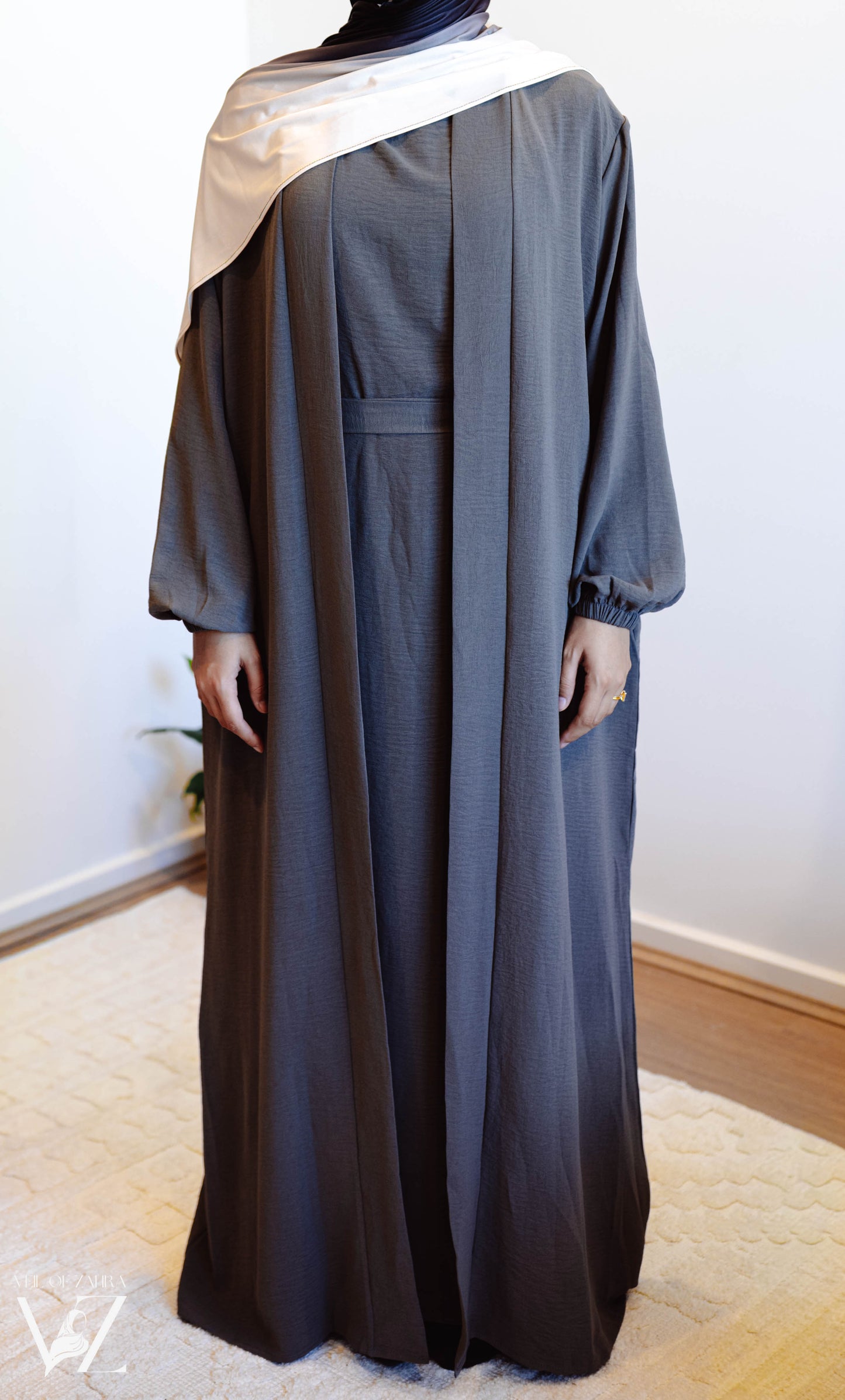 The Basic Abaya