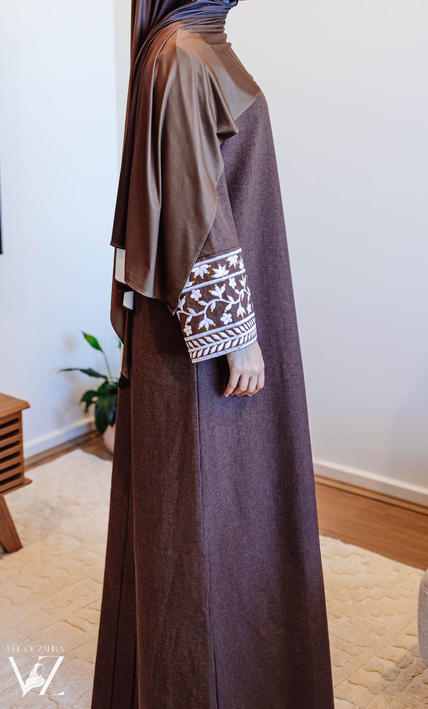 The Detail Abaya