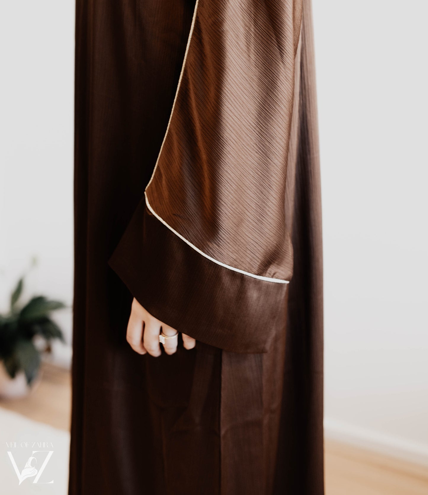 The Classic Abaya