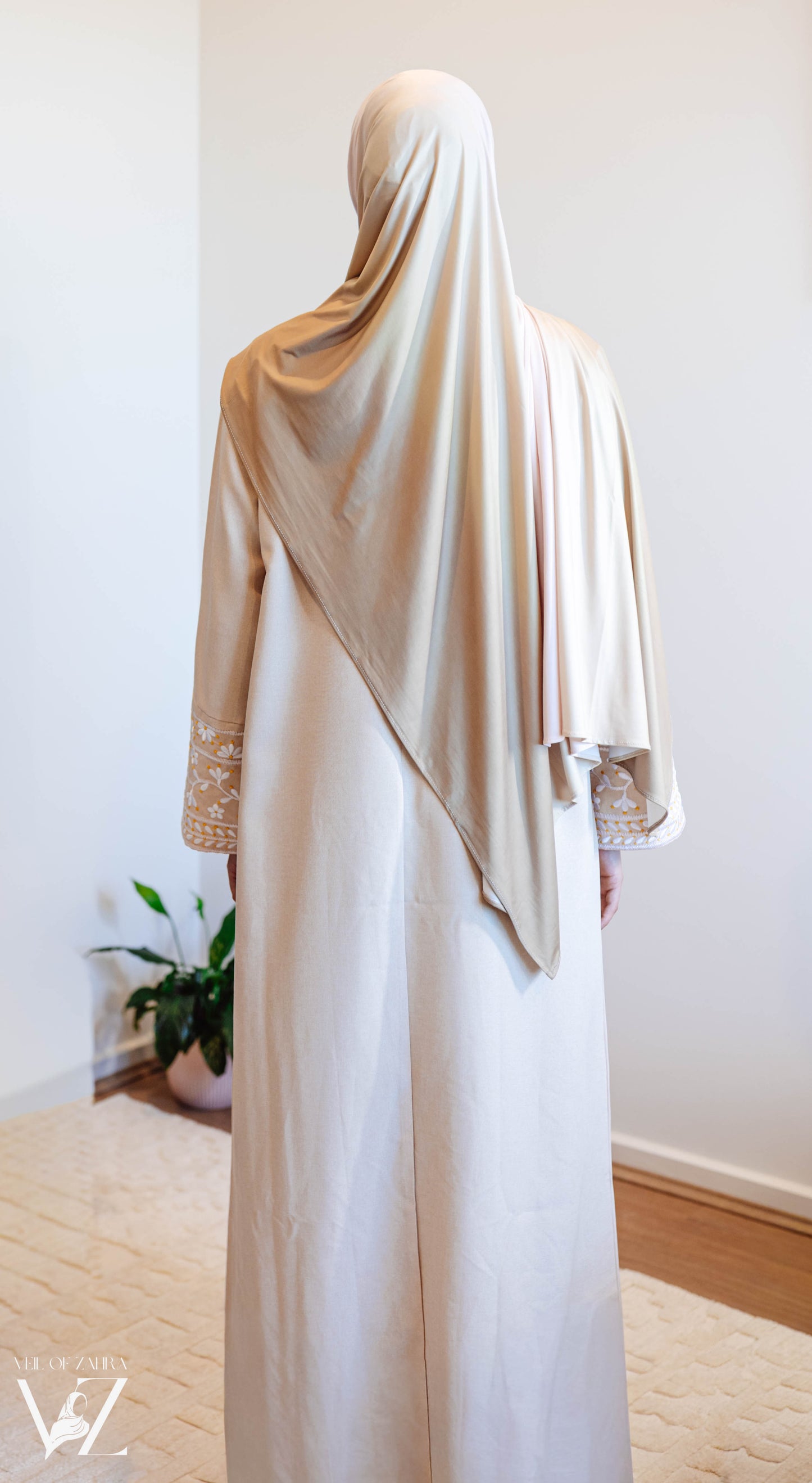 The Detail Abaya