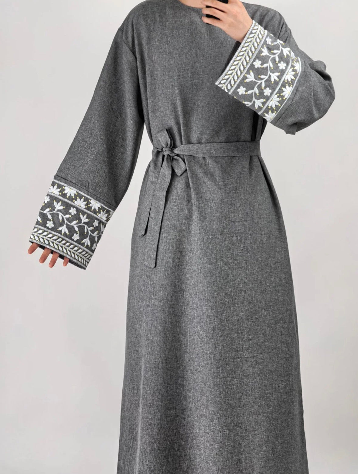 The Detail Abaya